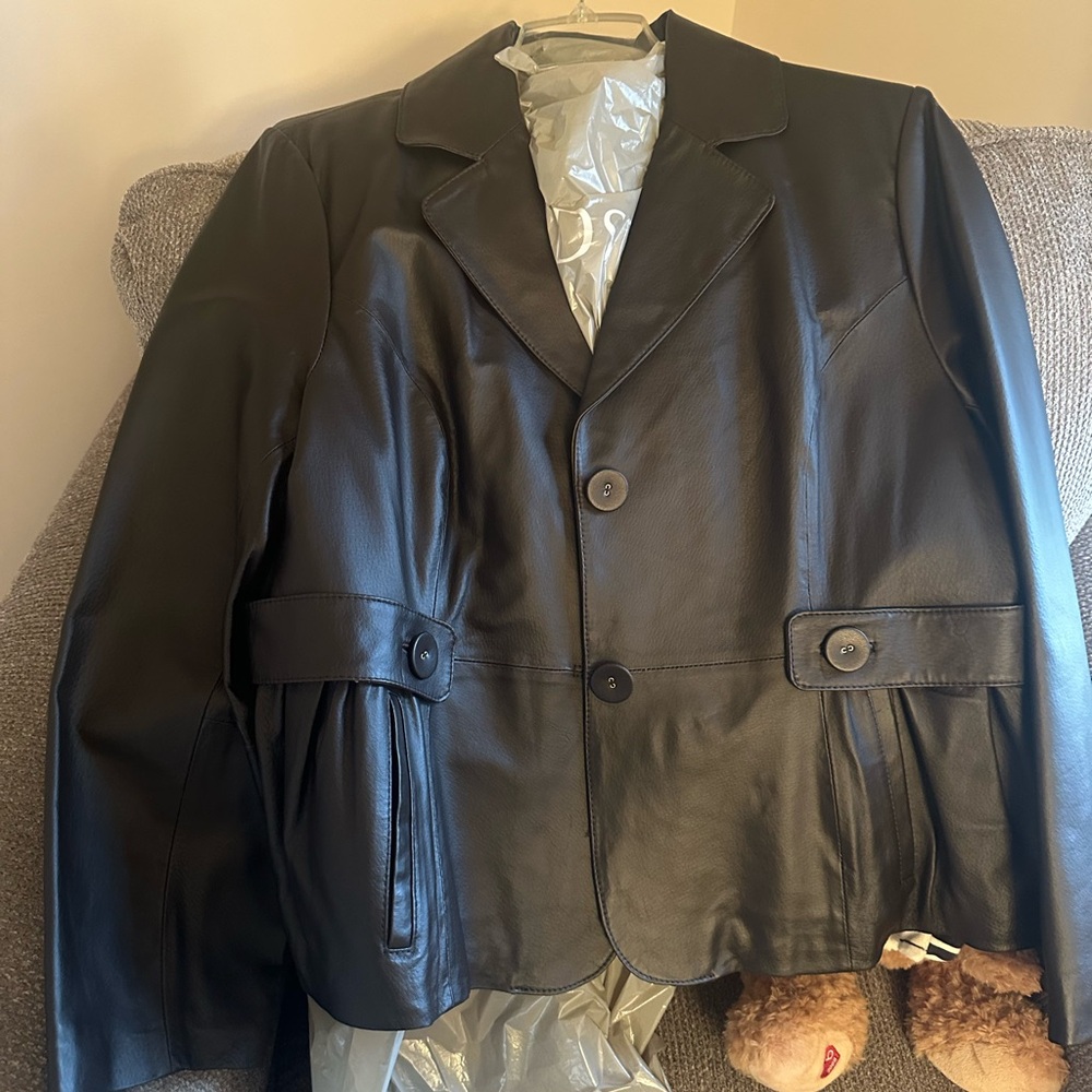 Nordstrom brand “contrast” Genuine Leather jacket 
Worn once
